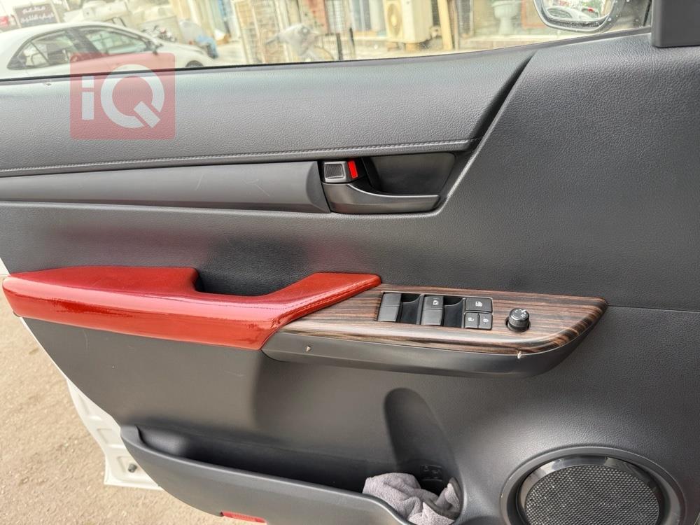 تويوتا هايلوكس